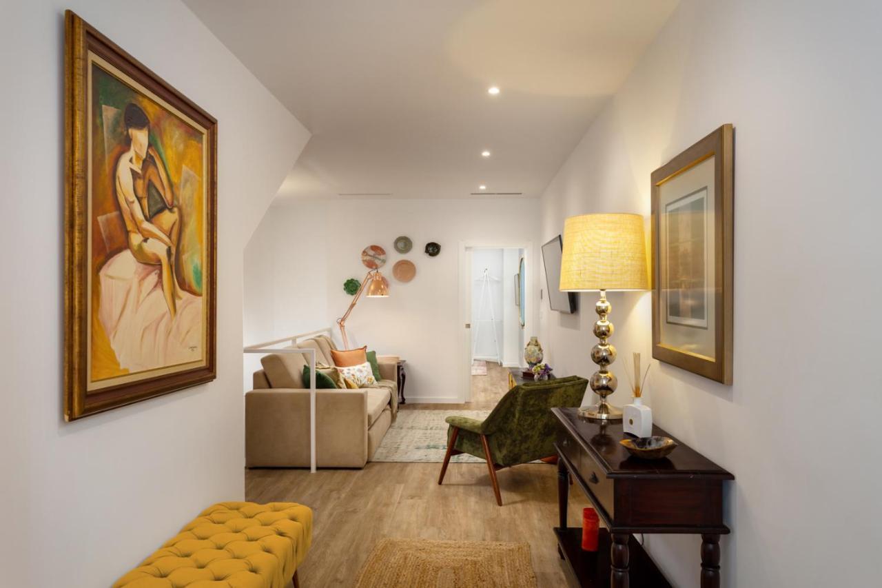ליסבון Stupendo- Two Rooms, Patio With Refreshing Pond-Center-Air Conditioning-Free Park מראה חיצוני תמונה