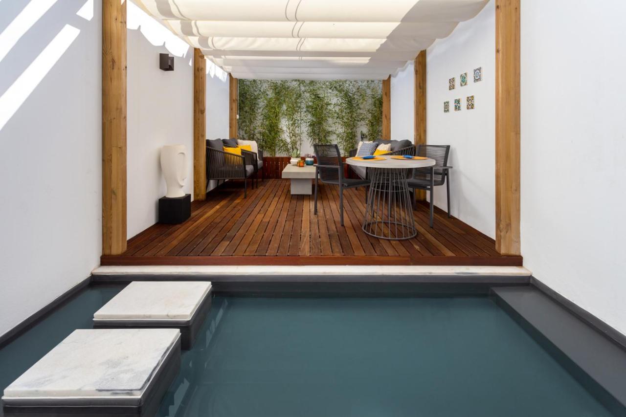 ליסבון Stupendo- Two Rooms, Patio With Refreshing Pond-Center-Air Conditioning-Free Park מראה חיצוני תמונה