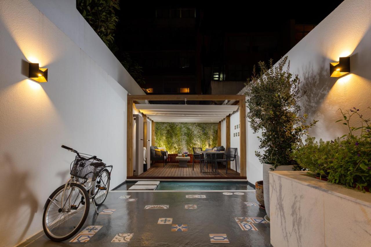 ליסבון Stupendo- Two Rooms, Patio With Refreshing Pond-Center-Air Conditioning-Free Park מראה חיצוני תמונה
